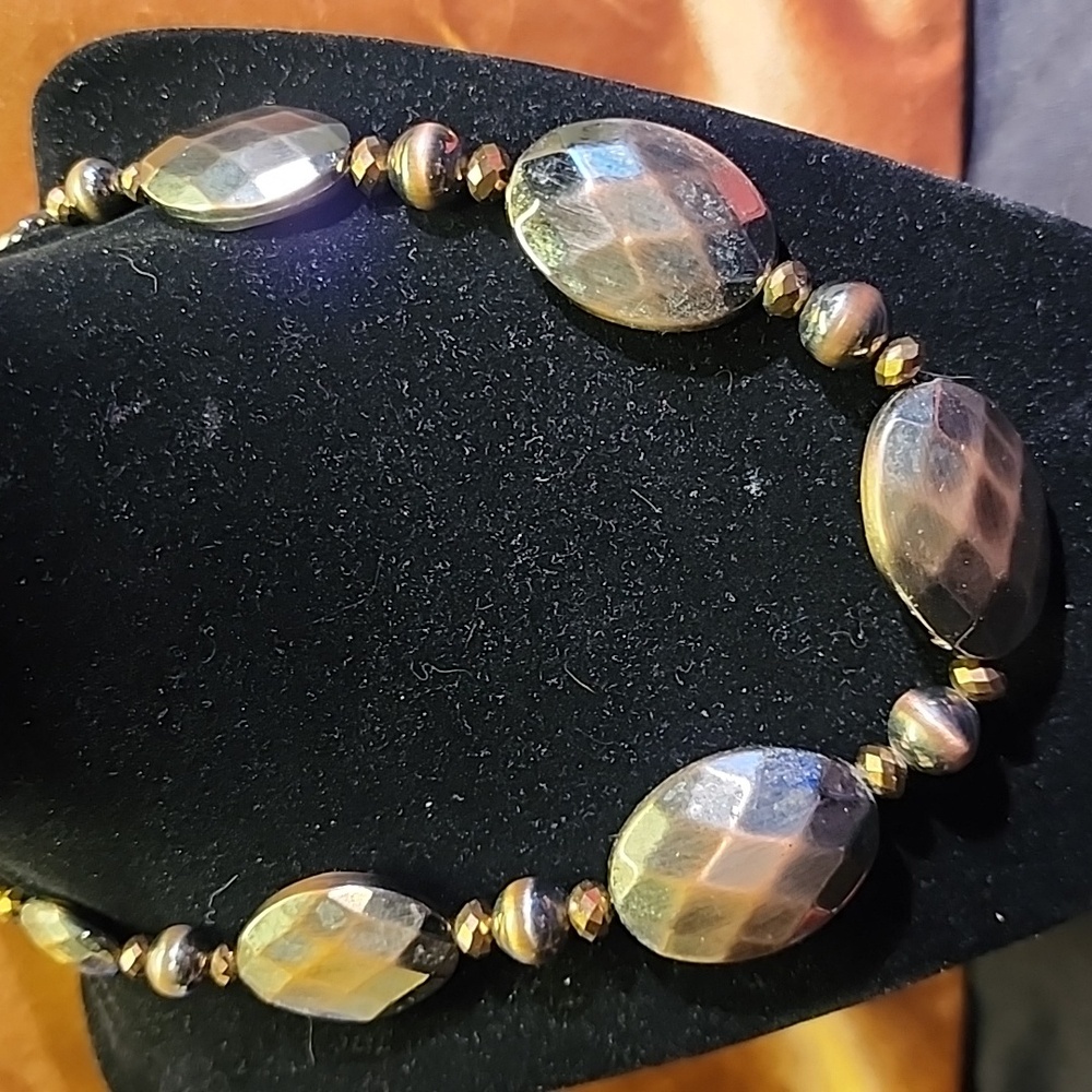 18" Very Pretty Necklace
